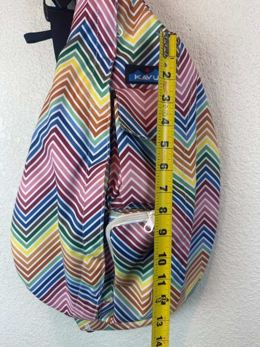 KAVU Rope Sling Bag Rainbow Chevron Stripe Crossbody Backpack Colorful